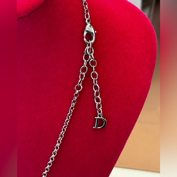 Dior Pink Necklace - Picture 6 of 6